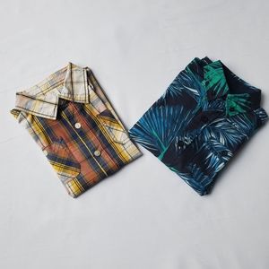 Set of 2 Short Sleeve Collared Shirt size M (5-6)